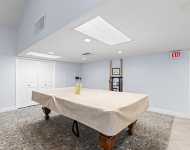 8555 Bella Vista Drive - Photo Thumbnail 25