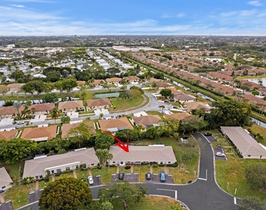 8555 Bella Vista Drive - Photo Thumbnail 31
