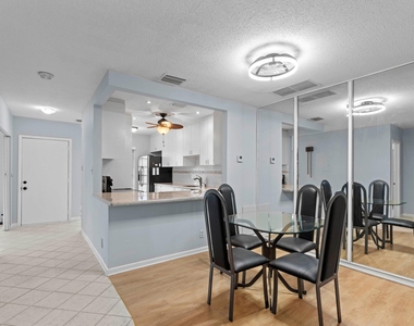 8555 Bella Vista Drive - Photo Thumbnail 4