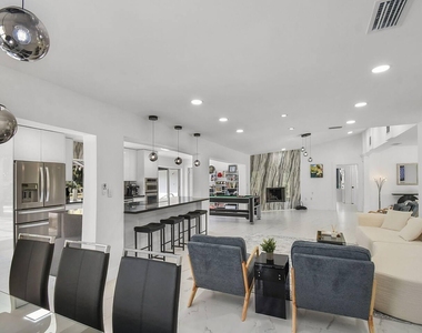 12231 Areaca Drive - Photo Thumbnail 75
