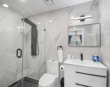 12231 Areaca Drive - Photo Thumbnail 17