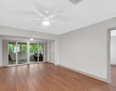 1140 Mahogany Way - Photo Thumbnail 25