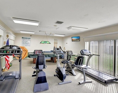 1140 Mahogany Way - Photo Thumbnail 21
