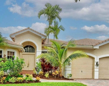 19474 Saturnia Lakes Drive - Photo Thumbnail 40