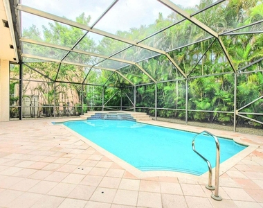19474 Saturnia Lakes Drive - Photo Thumbnail 30