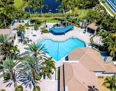 19474 Saturnia Lakes Drive - Photo Thumbnail 36