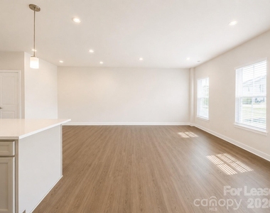9526 Teamwork Street Nw - Photo Thumbnail 5