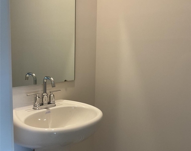 5042 Kellaher Place - Photo Thumbnail 8