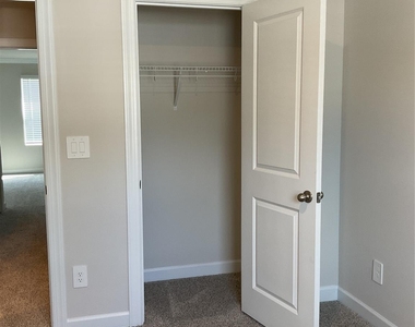 5042 Kellaher Place - Photo Thumbnail 19