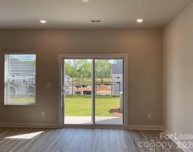5042 Kellaher Place - Photo Thumbnail 10