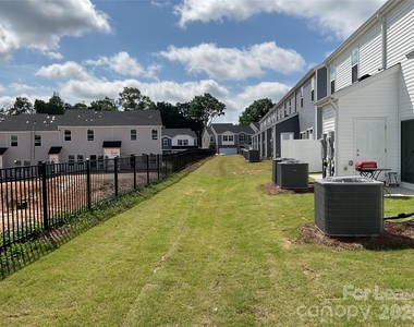 5042 Kellaher Place - Photo Thumbnail 28