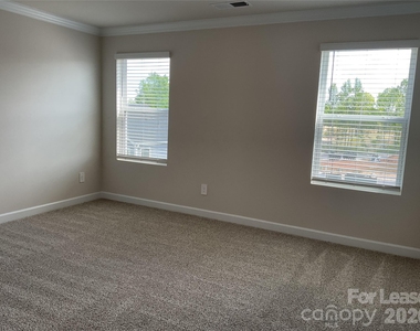 5042 Kellaher Place - Photo Thumbnail 24
