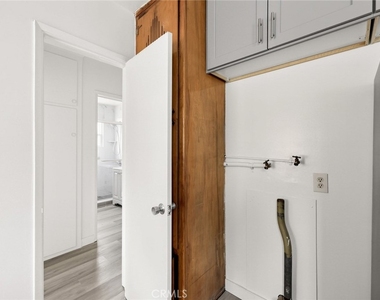 1314 S 2nd Ave - Photo Thumbnail 18