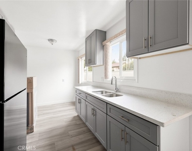 1314 S 2nd Ave - Photo Thumbnail 14