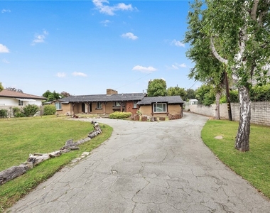1314 S 2nd Ave - Photo Thumbnail 27