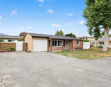 1314 S 2nd Ave - Photo Thumbnail 1