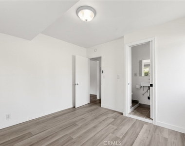 1314 S 2nd Ave - Photo Thumbnail 20