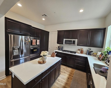 1645 Range Road - Photo Thumbnail 11