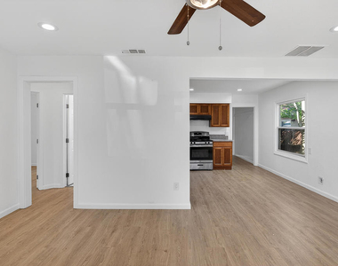 3307 Belden Street - Photo Thumbnail 6