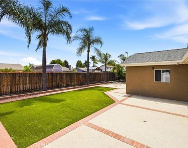 29628 Squaw Valley Drive - Photo Thumbnail 24