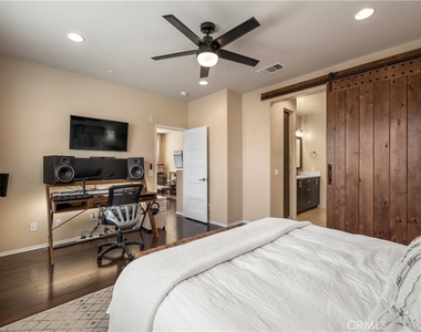 43081 Avenida Amistad - Photo Thumbnail 10