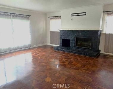 12740 Landale Street - Photo Thumbnail 3
