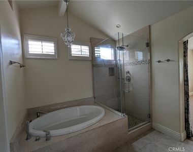 2300 Rutland Place - Photo Thumbnail 25