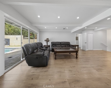 22247 De La Osa Street - Photo Thumbnail 6