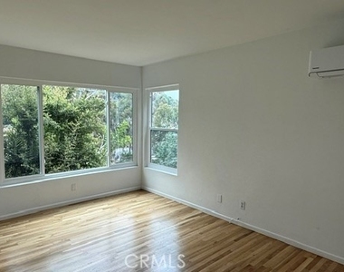 2202 Fair Oak View Terrace - Photo Thumbnail 4