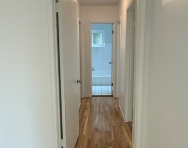 2202 Fair Oak View Terrace - Photo Thumbnail 16