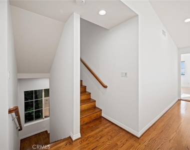 8246 Woodshill Trail - Photo Thumbnail 18