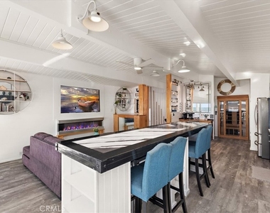 2214 W Oceanfront - Photo Thumbnail 8