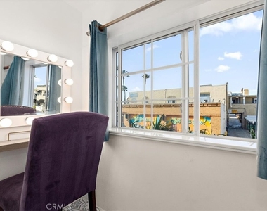 2214 W Oceanfront - Photo Thumbnail 17