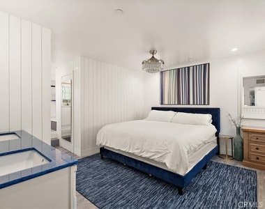 2214 W Oceanfront - Photo Thumbnail 15