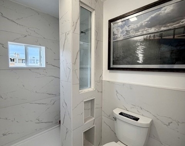 2214 W Oceanfront - Photo Thumbnail 22