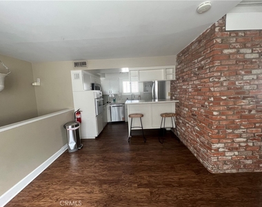 111 19th Street - Photo Thumbnail 25