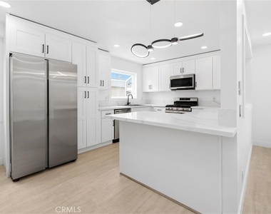 603 Jasmine Avenue - Photo Thumbnail 3