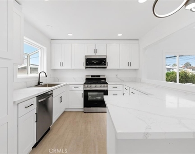603 Jasmine Avenue - Photo Thumbnail 4