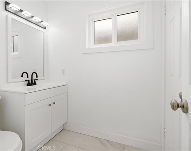 603 Jasmine Avenue - Photo Thumbnail 9