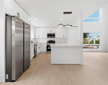 603 Jasmine Avenue - Photo Thumbnail 1