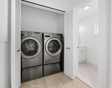 603 Jasmine Avenue - Photo Thumbnail 8