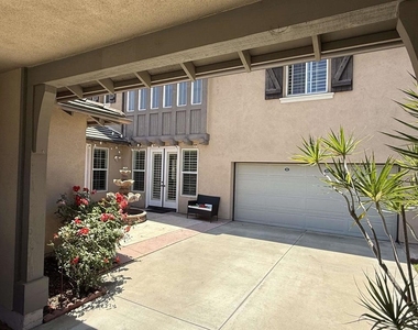 1472 Canoe Creek Way - Photo Thumbnail 36