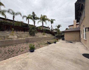 1472 Canoe Creek Way - Photo Thumbnail 33