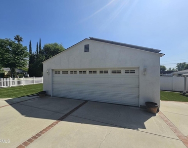 3154 Del Vina Street - Photo Thumbnail 3