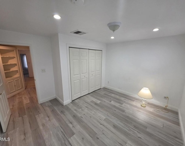3154 Del Vina Street - Photo Thumbnail 13