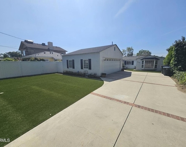 3154 Del Vina Street - Photo Thumbnail 2