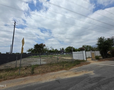 3154 Del Vina Street - Photo Thumbnail 25