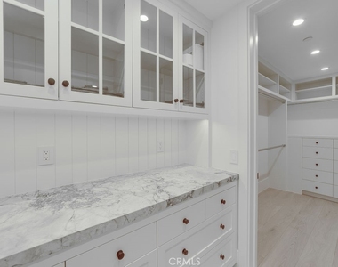 2820 Bayview - Photo Thumbnail 22