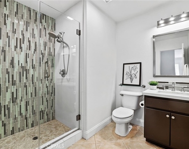 21 Bellevue - Photo Thumbnail 14