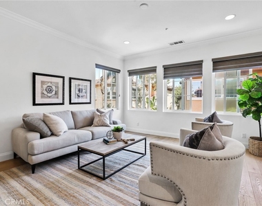 21 Bellevue - Photo Thumbnail 19